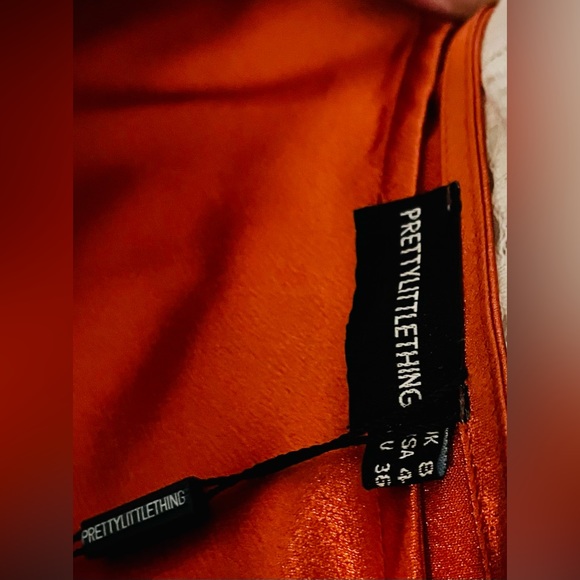 PrettyLittleThing, NWT Shiny and Curvy Dress, Size Small - Picture 10 of 13